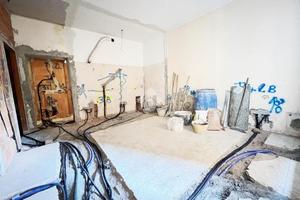 3 LOCALI A CISLAGO