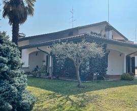 Belfiore centro: villa singola su un unico piano