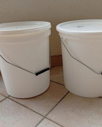 Secchio UN in PP, 5,5 l, bianco con coperchio e manico in plastica, confezione = 10 pezzi
