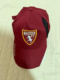 Cappellino toro fc