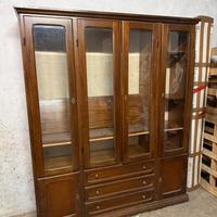 Libreria a vetri