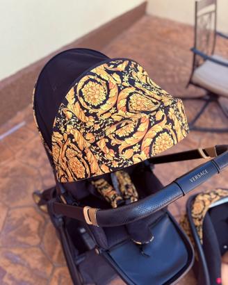 Passeggino Versace