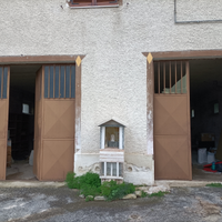 Grande garage in periferia di San Severino Marche