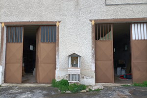 Grande garage in periferia di San Severino Marche