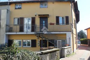 CASA SEMINDIPENDENTE A MALNATE