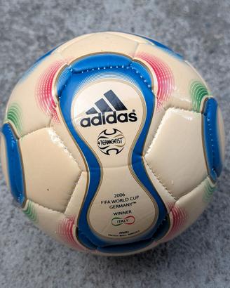 Originale Adidas mini pallone da calcio FIFA WC 06