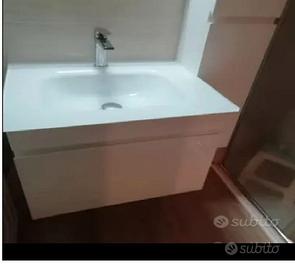 Arredo Bagno come da foto allegate