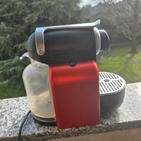 macchina caffe nespresso de longhi rossa da revisi