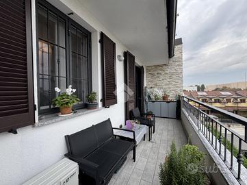 MONOLOCALE A CAMBIAGO