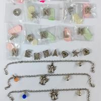 Bracciali e letterine per regali e small business