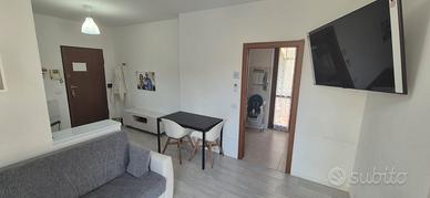 Bilocale a Trecate Luminoso e Moderno