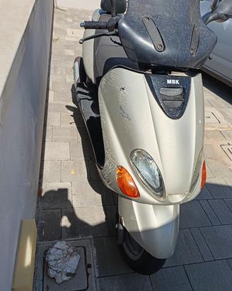 scooter Yamaha 125