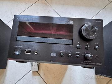 Onkyo CR-765 con speaker