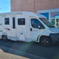 Camper Semintegrale Roller Autoroller Garage P