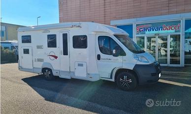 Camper Semintegrale Roller Autoroller Garage P