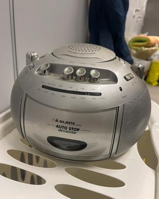Stereo Boombox anni 2000