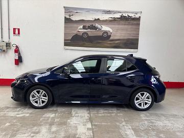 TOYOTA Corolla 1.8 Hybrid Business