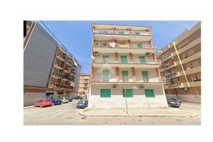 5 LOCALI A TRANI