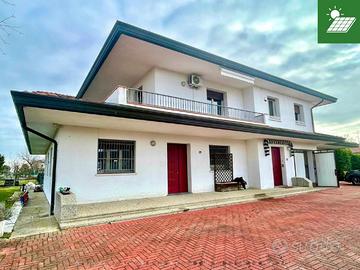 Spazi generosi e indipendenza: villa tricamere ...