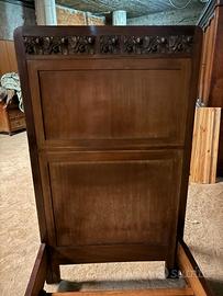 Letto antico singolo in legno massello