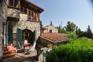 Appartamento per due sulla collina vista mare