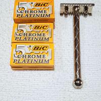 RASOIO "FATIP" IN OTTONE CROMATO + 7X5 LAMETTE 