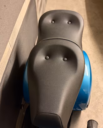 SELLA VESPA PX