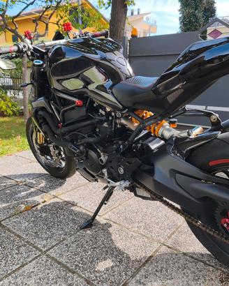 ducati Monster 1200 R