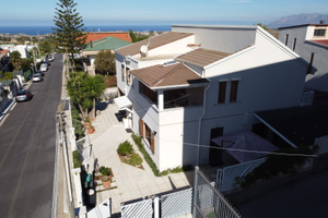 Villa indipendente fino a 16 posti letto