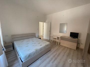 Camera per studentessa