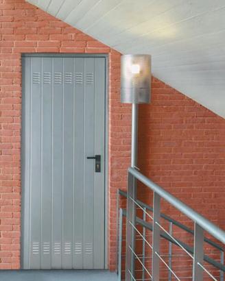 Porte in lamiera zincata cantina
