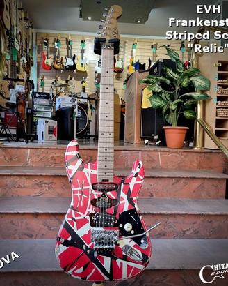 EVH Striped Series Frankie Red-Black Stripes Relic