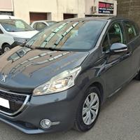 Peugeot 208 1.4 HDi 68 CV 5 porte Allure