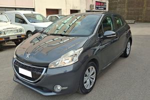 Peugeot 208 1.4 HDi 68 CV 5 porte Allure