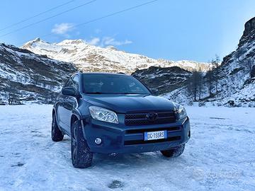 Rav 4 2.2 177cv - luxury - full optional