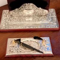 Elegante set da scrivania in arg.925 e base legno
