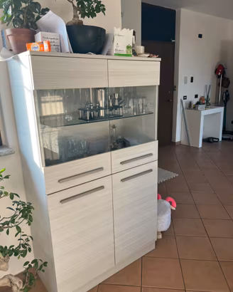Credenza