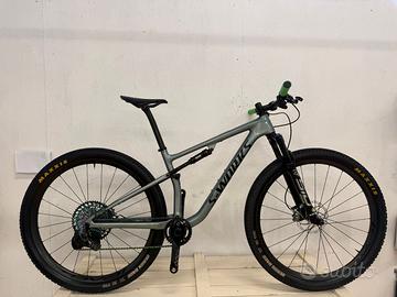 SPECIALIZED S-WORKS EPIC USATO MISURA M ANNO 2022
