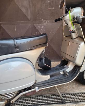Piaggio vespa 125px