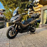 HONDA ADV 350 PASSAGGIO GARANZIA TAGLIANDO INCLU