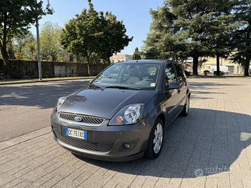 Ford Fiesta V 5 Porte 1.2 16v Ghia