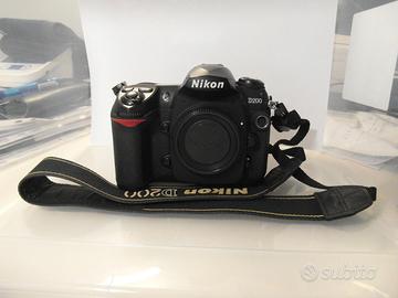 Nikon D200 - 32.000 scatti