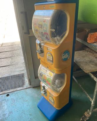 Distributore palline attiivita commerciali