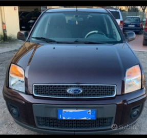 Ford Fusion 2010