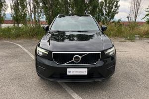 Volvo XC40 B3 automatico Plus Dark