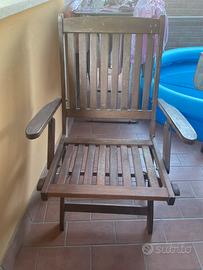 Tavolo e sedie da giardino