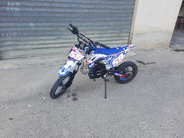 PIT BIKE NMR 14-12 NON GUIDABILE SU STRADA