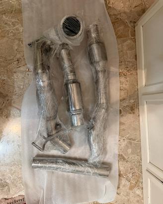 Downpipe 200 celle per Audi TT MK3 45 TFSI