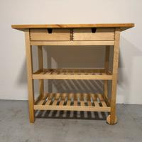 Tavolino con ruote Ikea