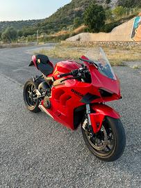 Ducati panigale V4 2022
